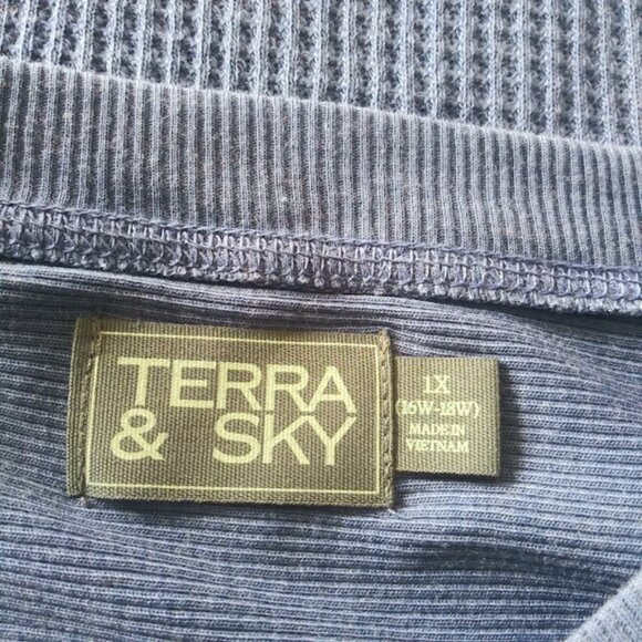 Terra & Sky women's size 1X blue waffle knit sweater - Picture 8 of 12